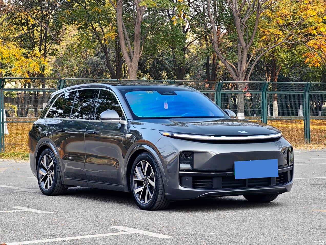 Li Auto L8, 2023 3