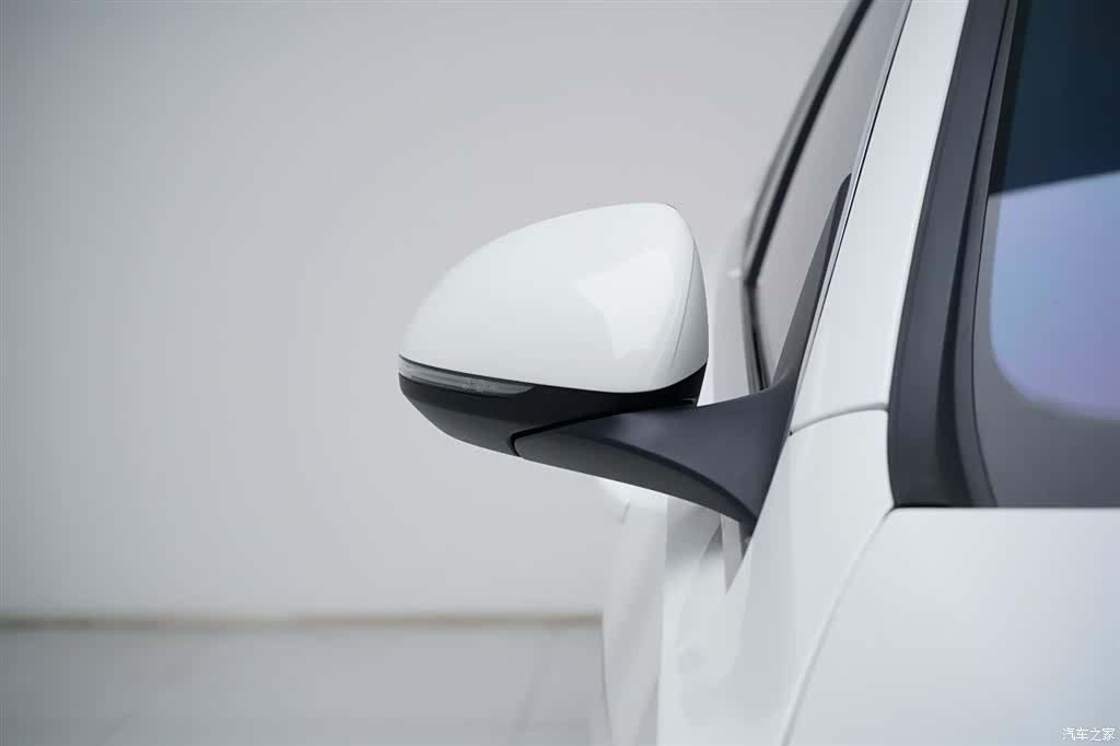 Mercedes-Benz C-Class, 2023 35