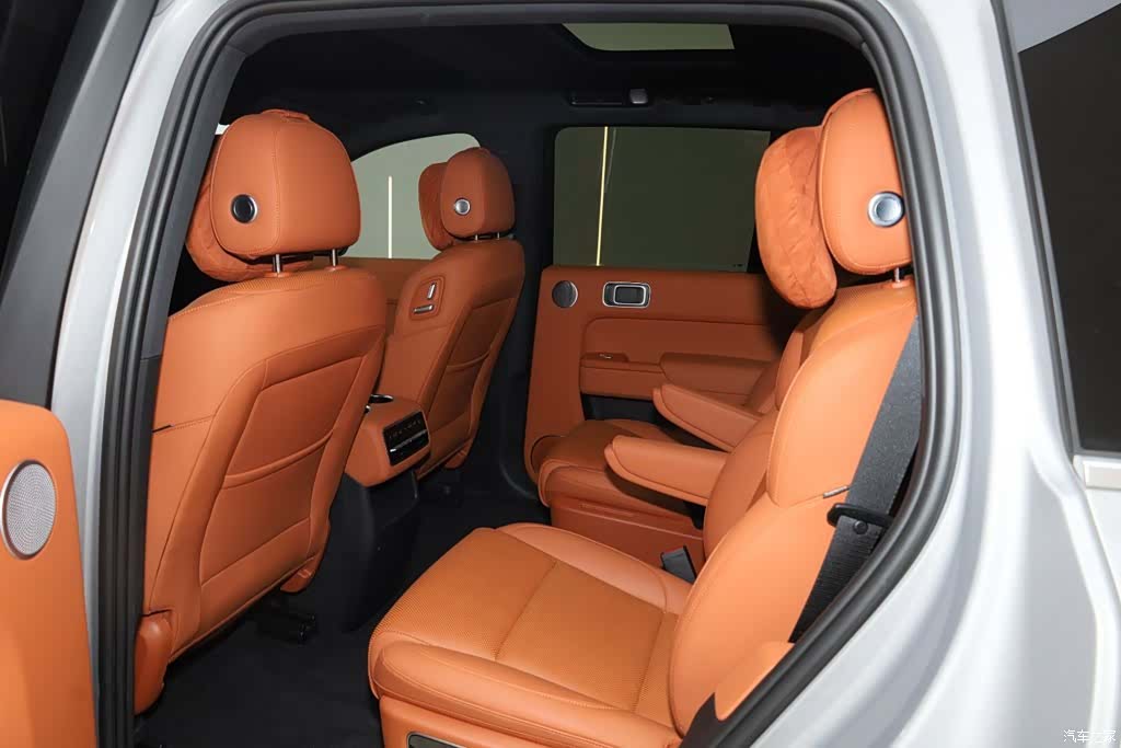 Li Auto L8, 2023 21