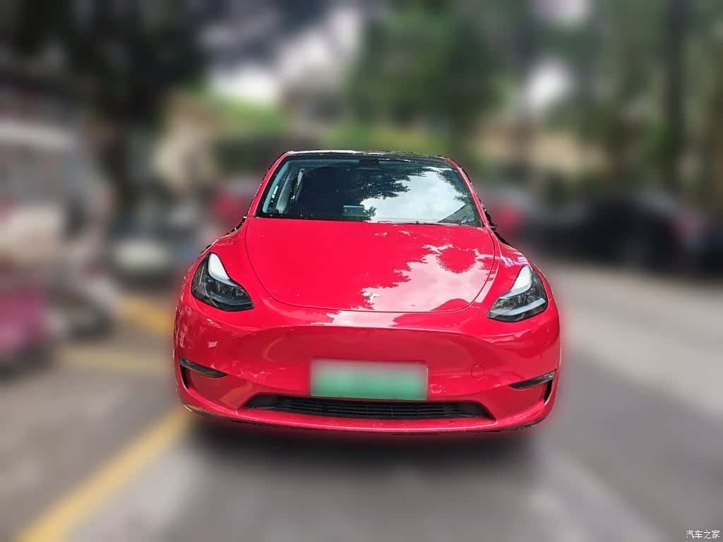 Tesla Model Y, 2023 3