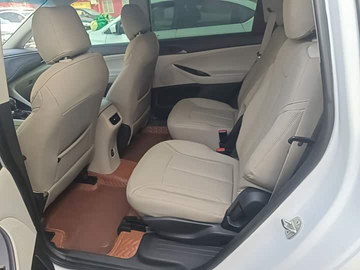 Buick GL6 2019 18T 6 seats Elite China VI