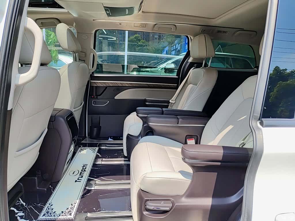 Trumpchi M8, 2022 8