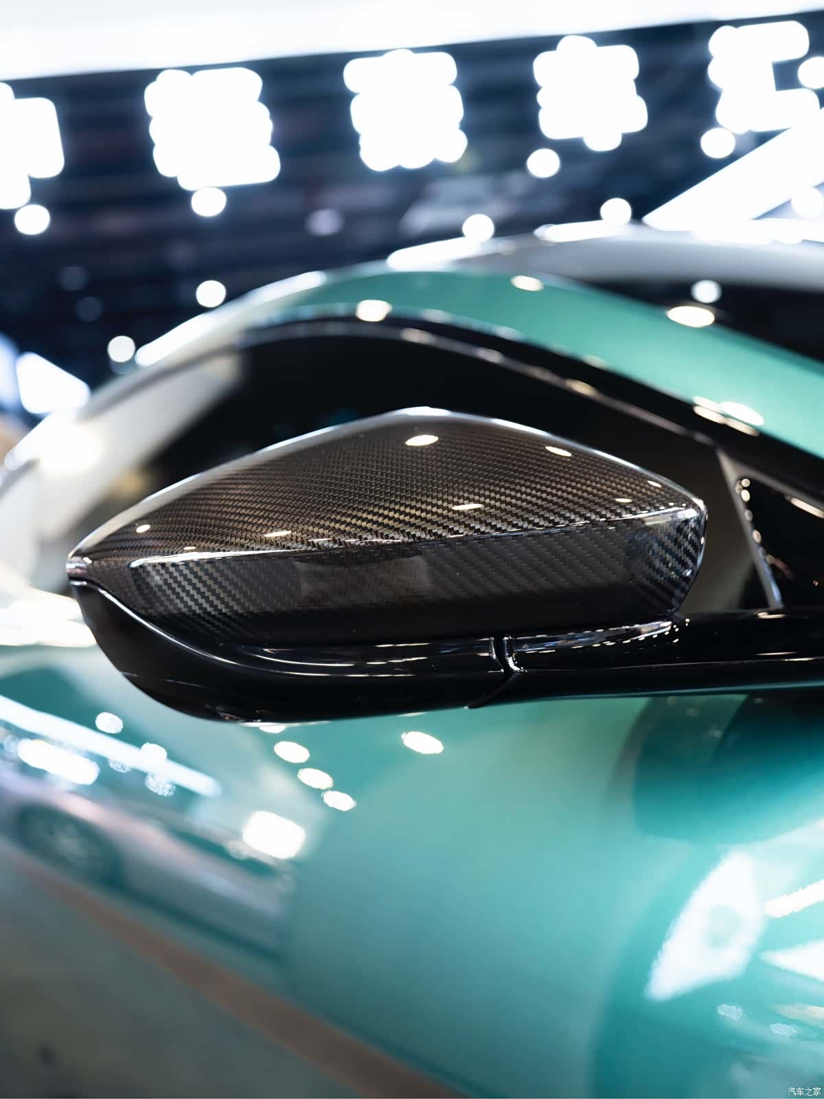 Aston Martin Vantage, 2024 10