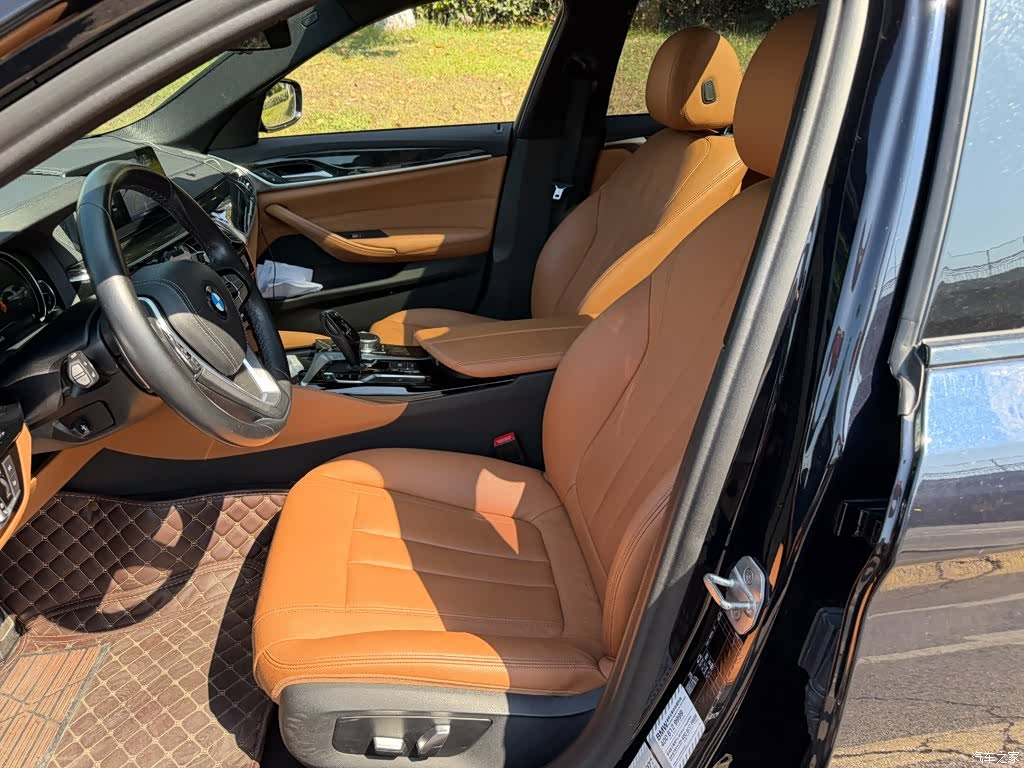 BMW 5 Series, 2018 8