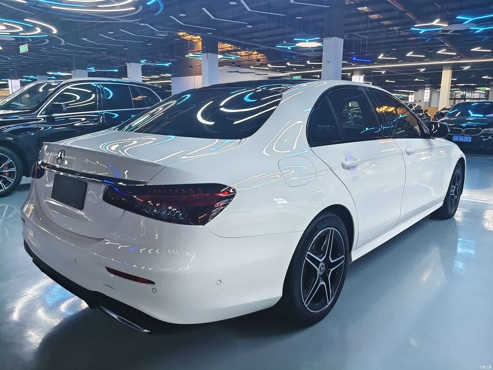Mercedes-Benz E-Class, 2022 20