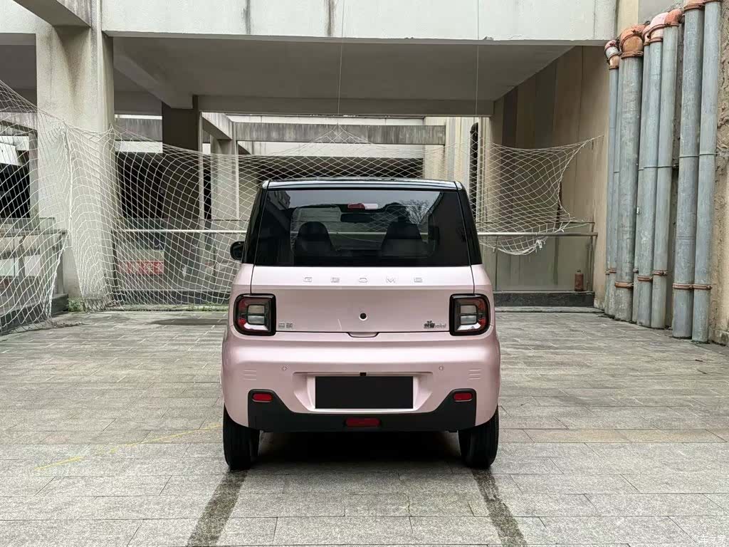 Geely Panda, 2023 3