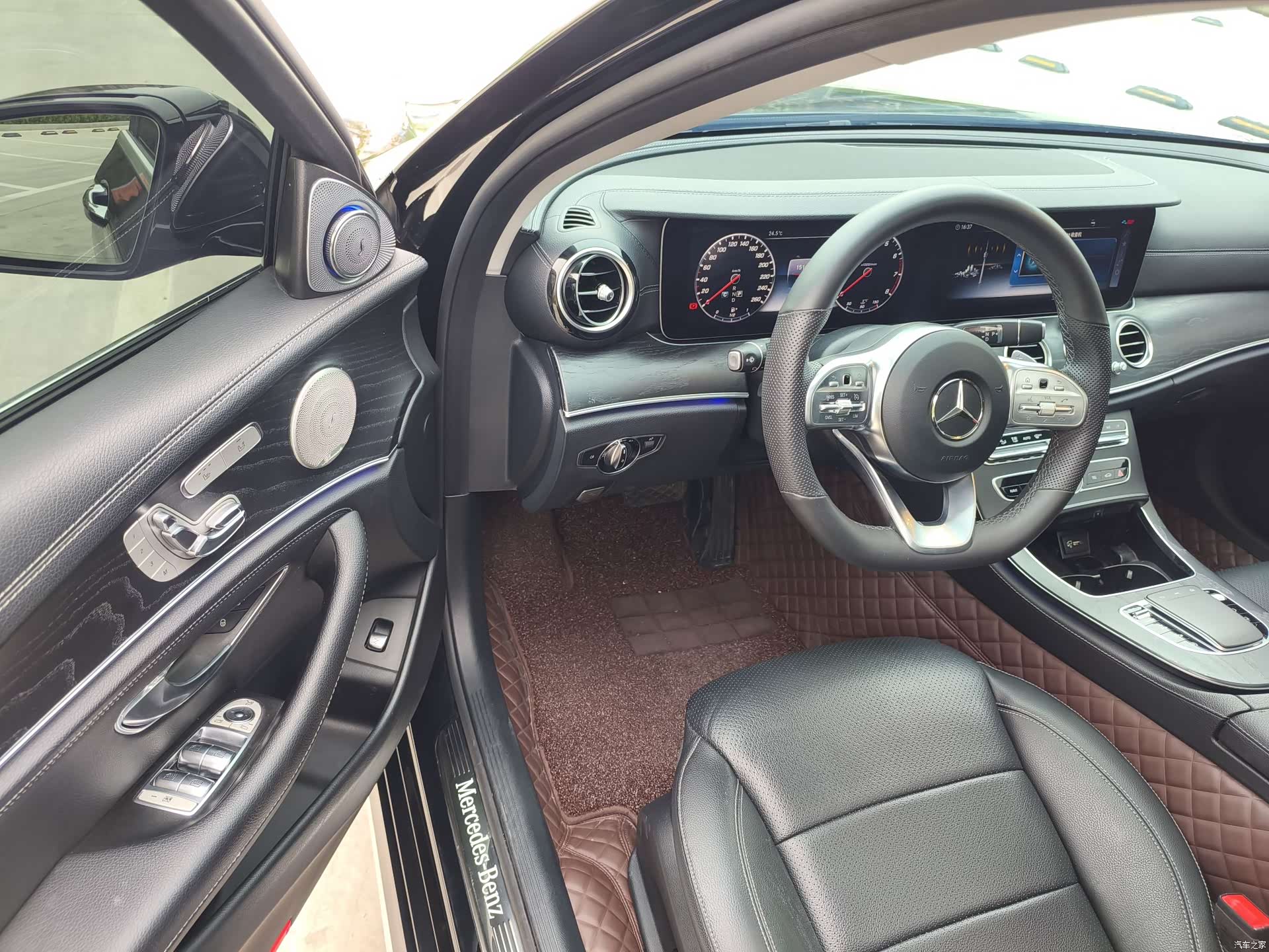 Mercedes-Benz E-Class, 2019 10