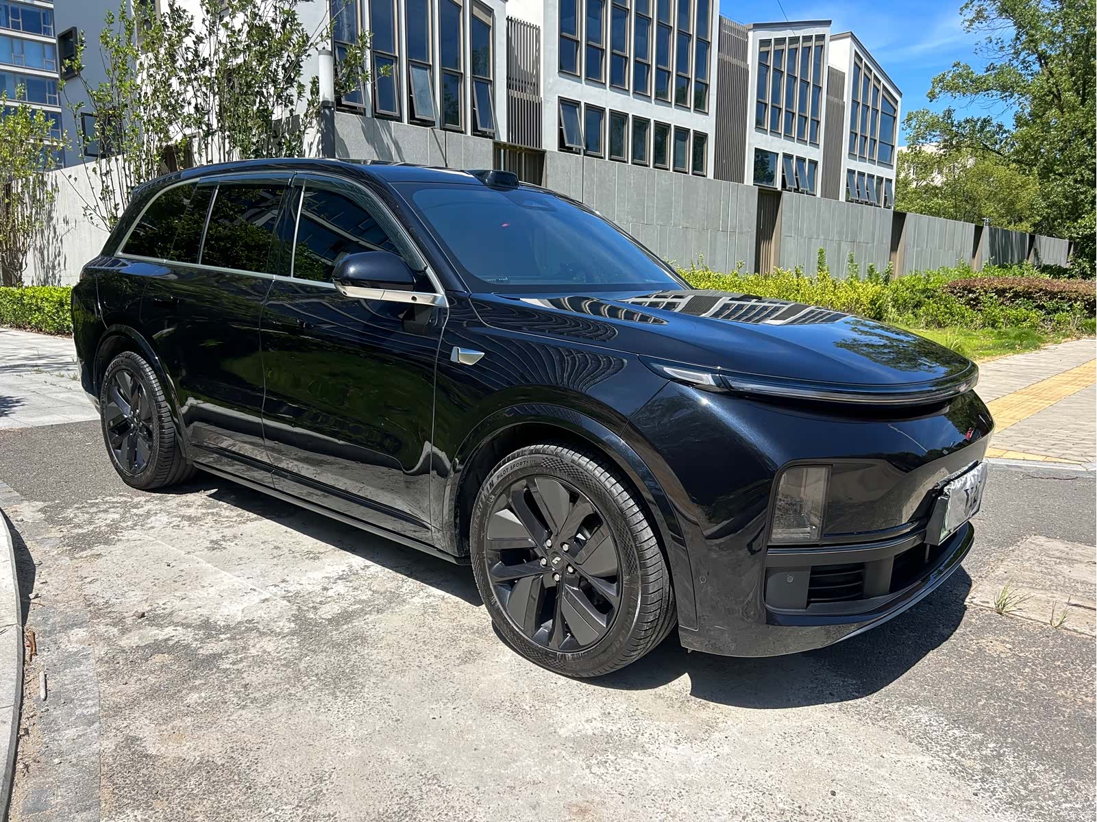 Li Auto L8, 2025 2