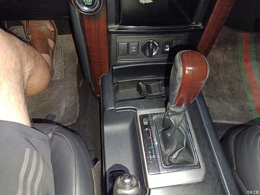 Toyota Prado, 2017 15