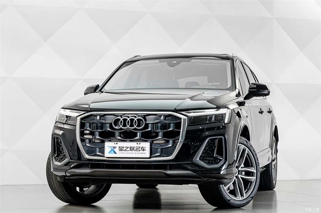 Audi Q7, 2024 2