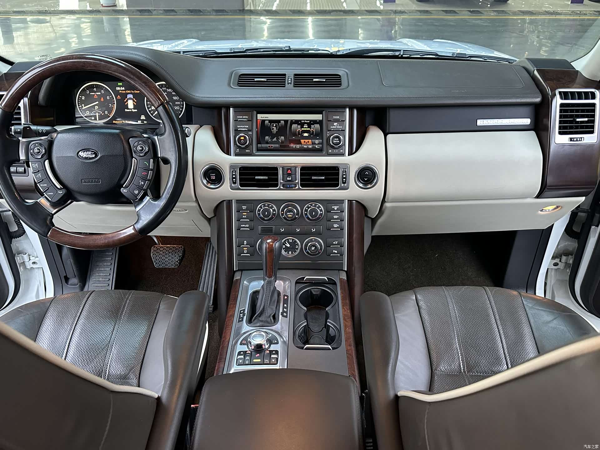 Land Rover Range Rover, 2012 10