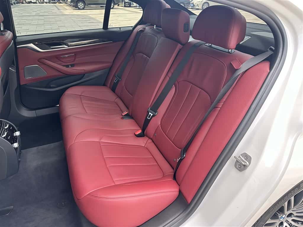 BMW 5 Series, 2018 2