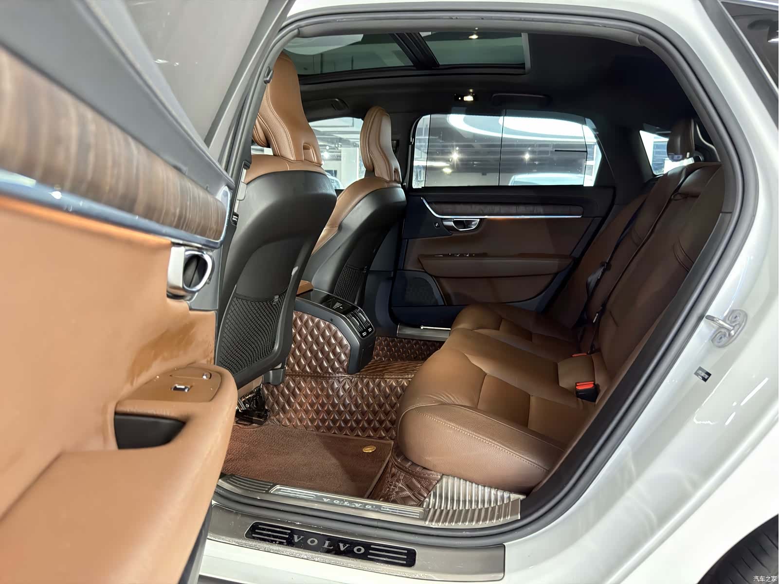 Volvo S90, 2022 13