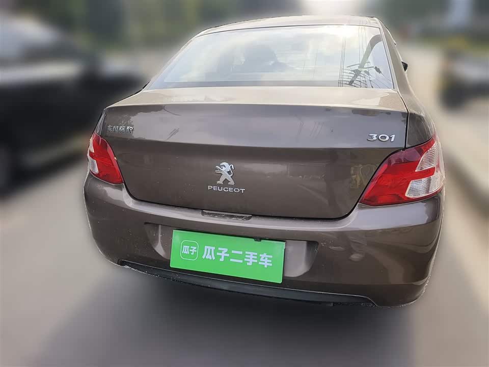 Peugeot 301