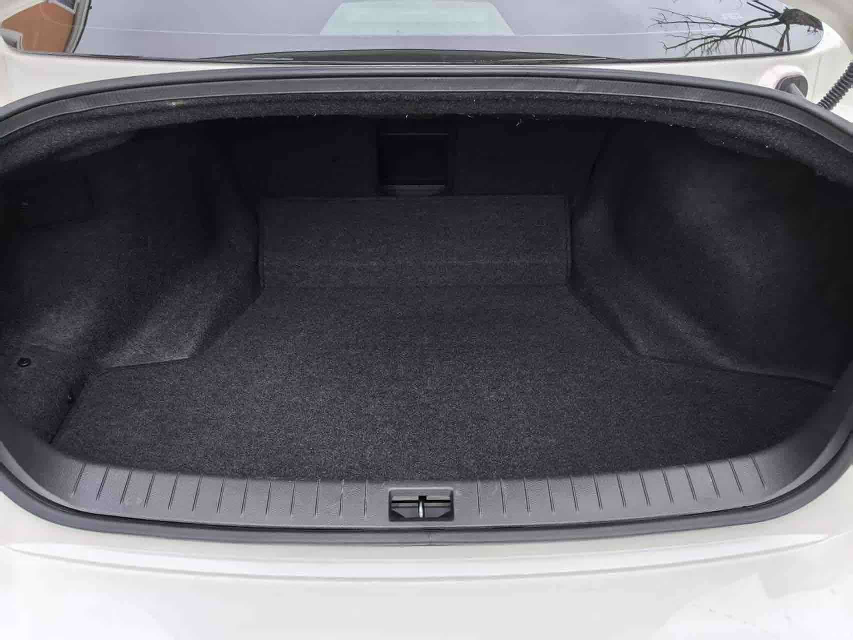 Infiniti Q50L, 2017 26