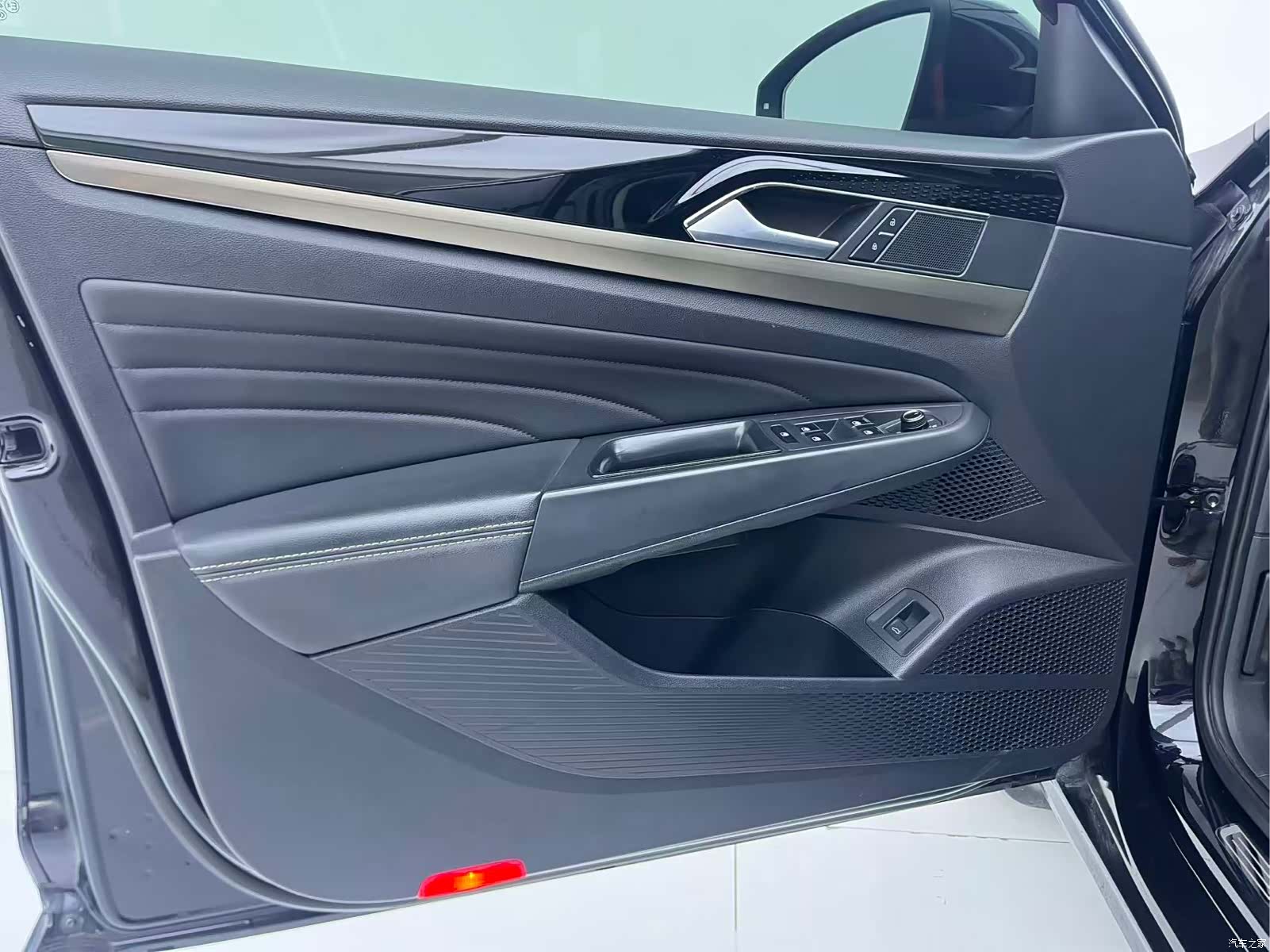 Volkswagen Passat, 2019 6
