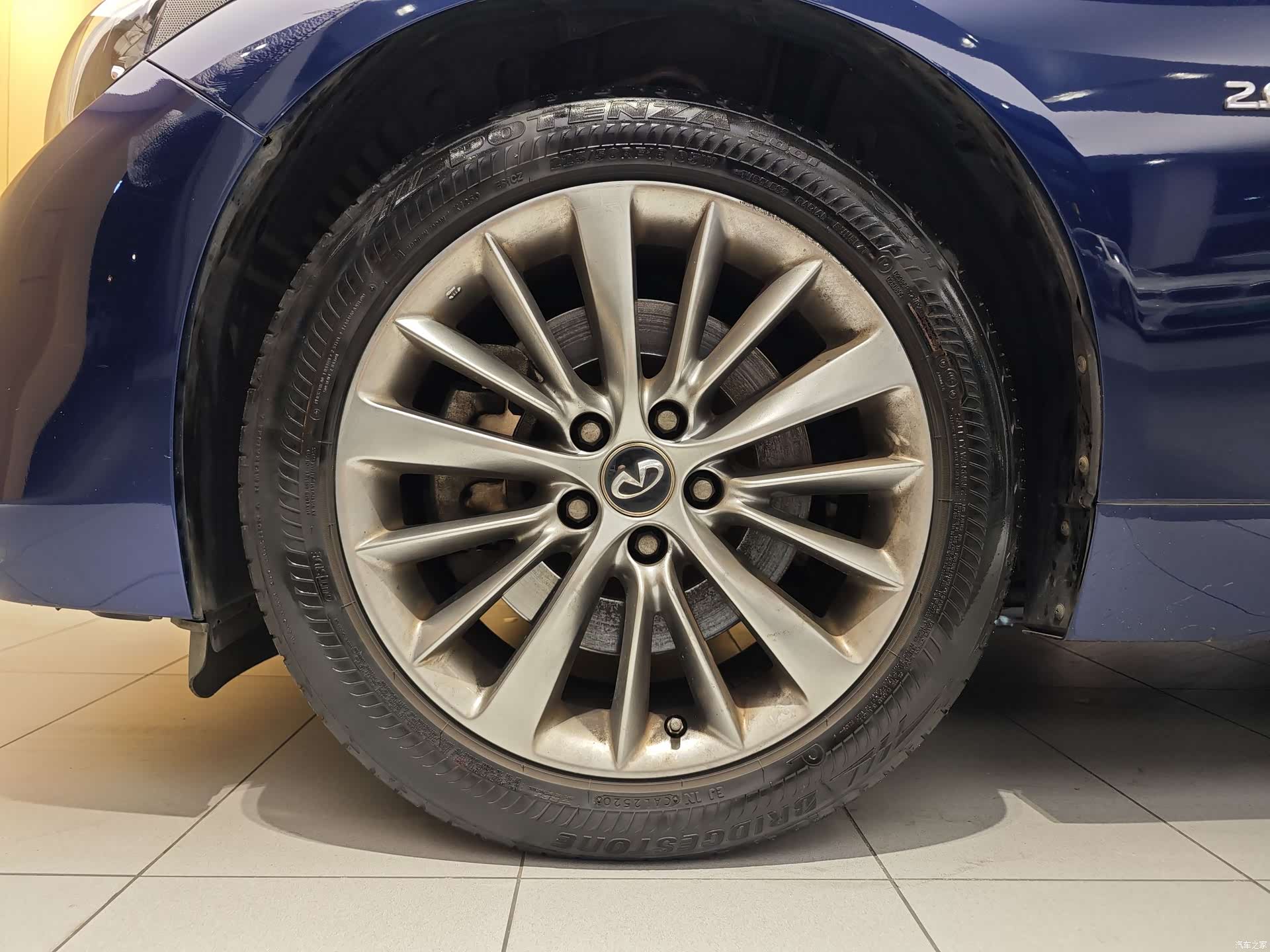 Infiniti Q50L, 2021 6