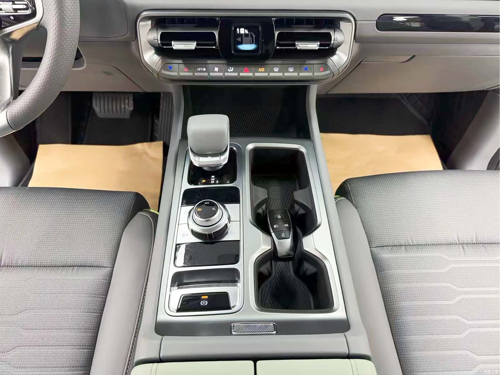 BAIC BJ40, 2024 17
