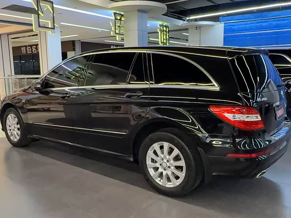 Mercedes-Benz R-class