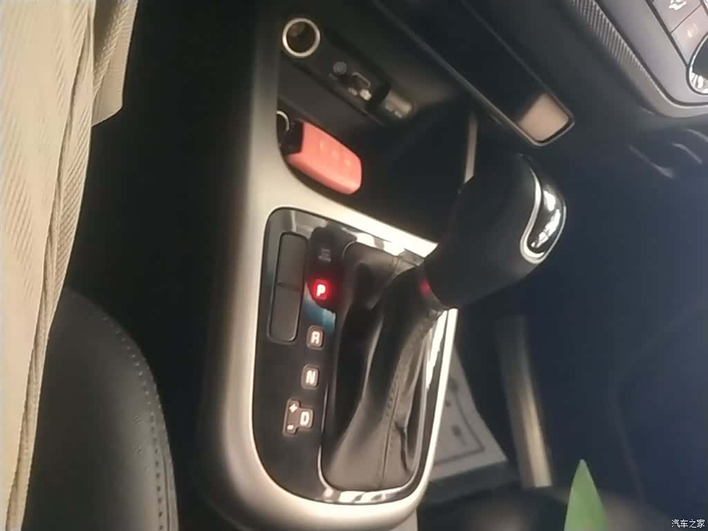Kia KX3, 2017 14