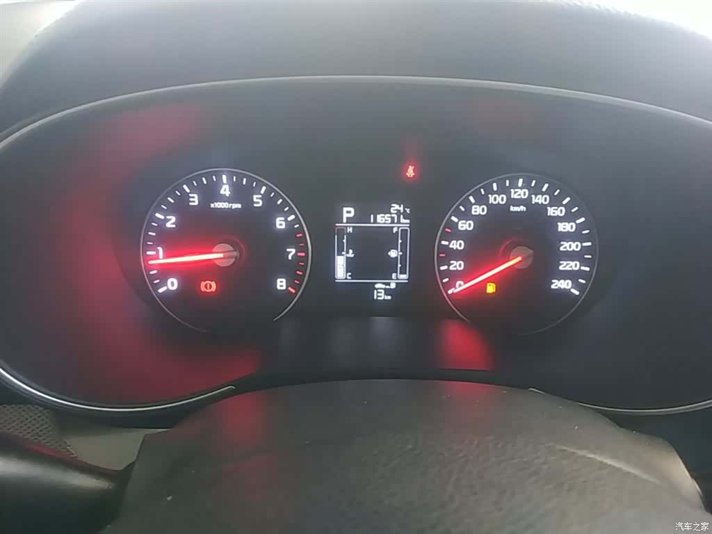 Kia KX3, 2017 12