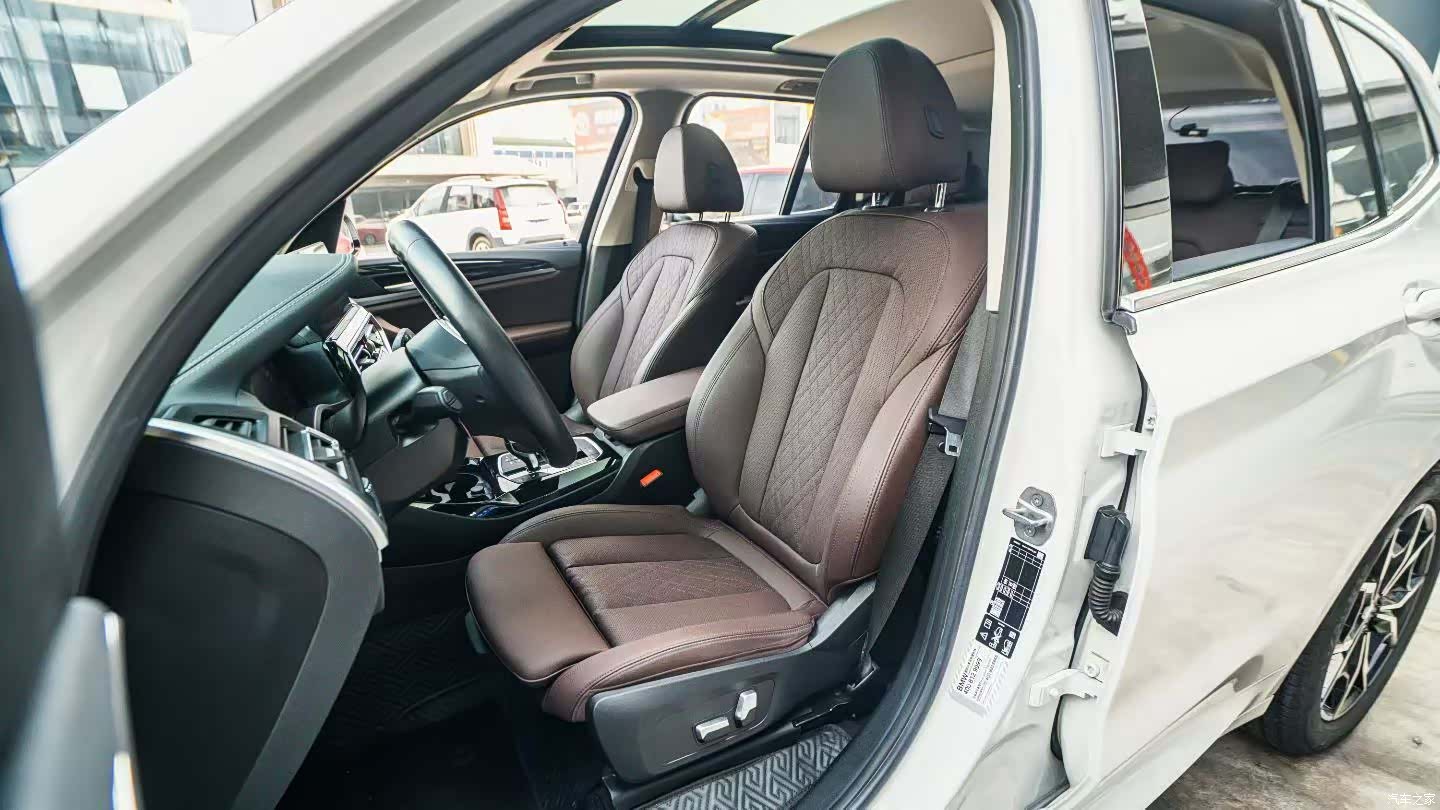 BMW X3, 2023 6