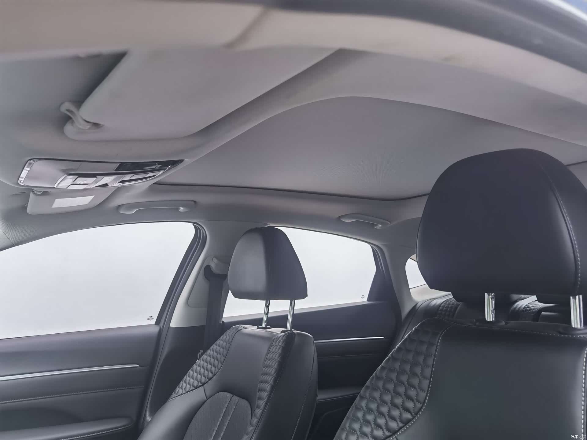 Hyundai Sonata, 2022 16
