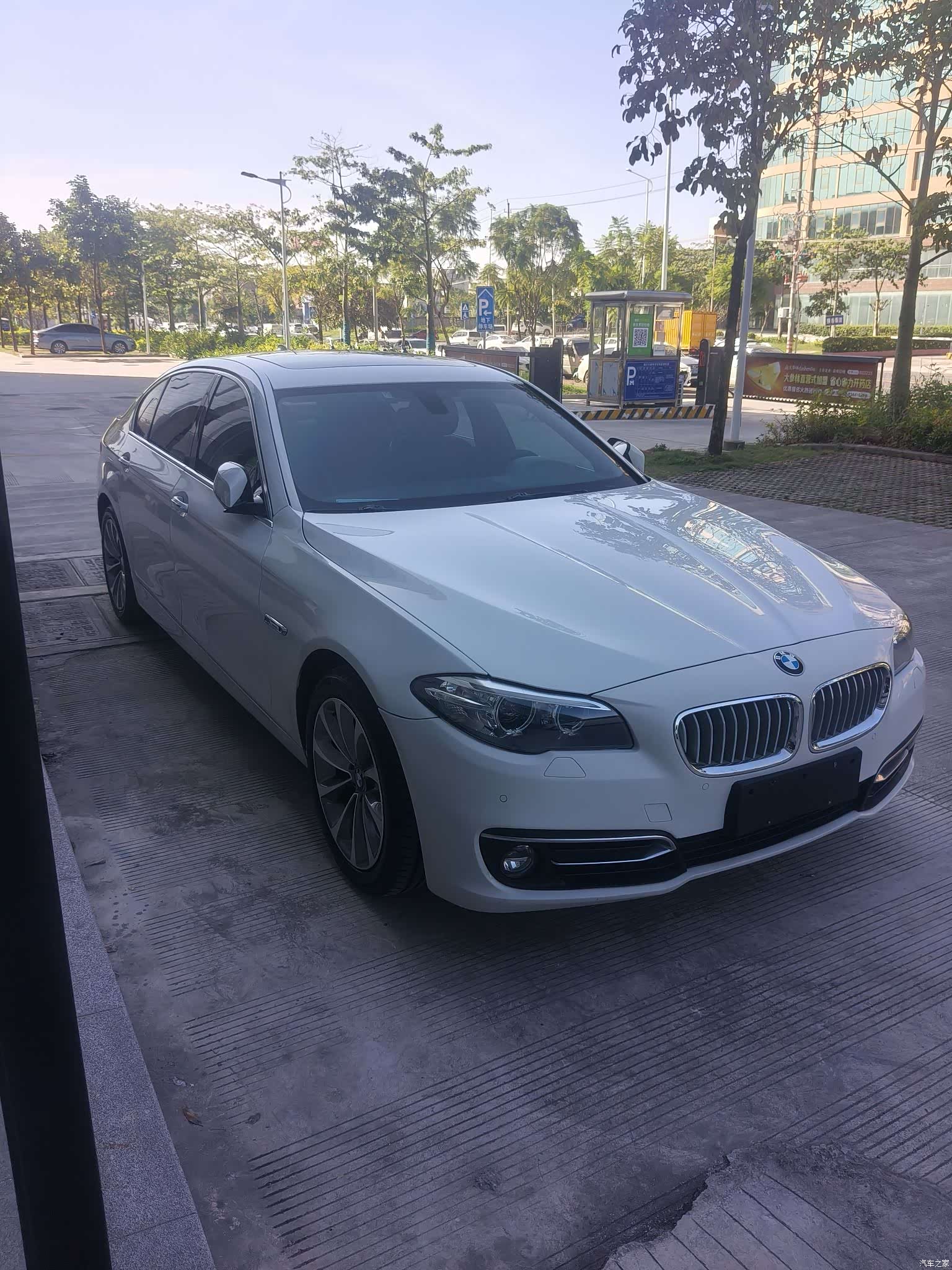 BMW 5 Series, 2014 3