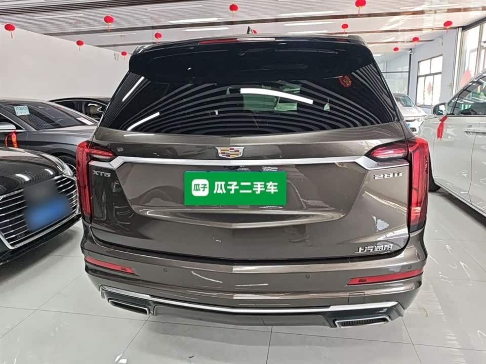 Cadillac XT6