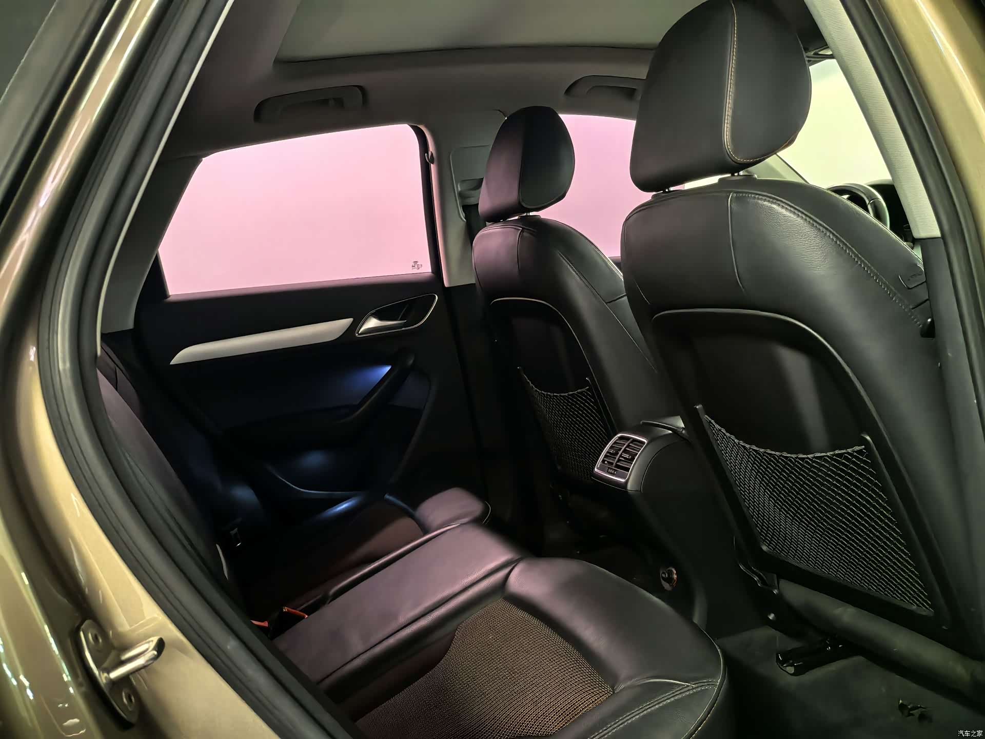 Audi Q3, 2017 4