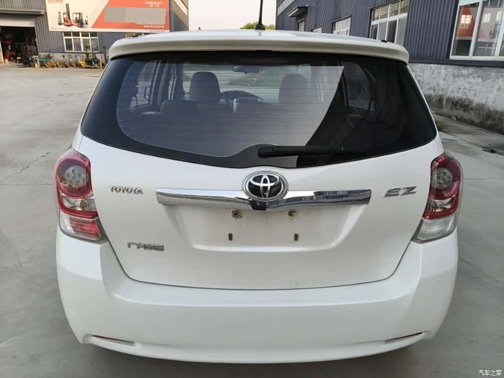 Toyota 180E, 2013 8