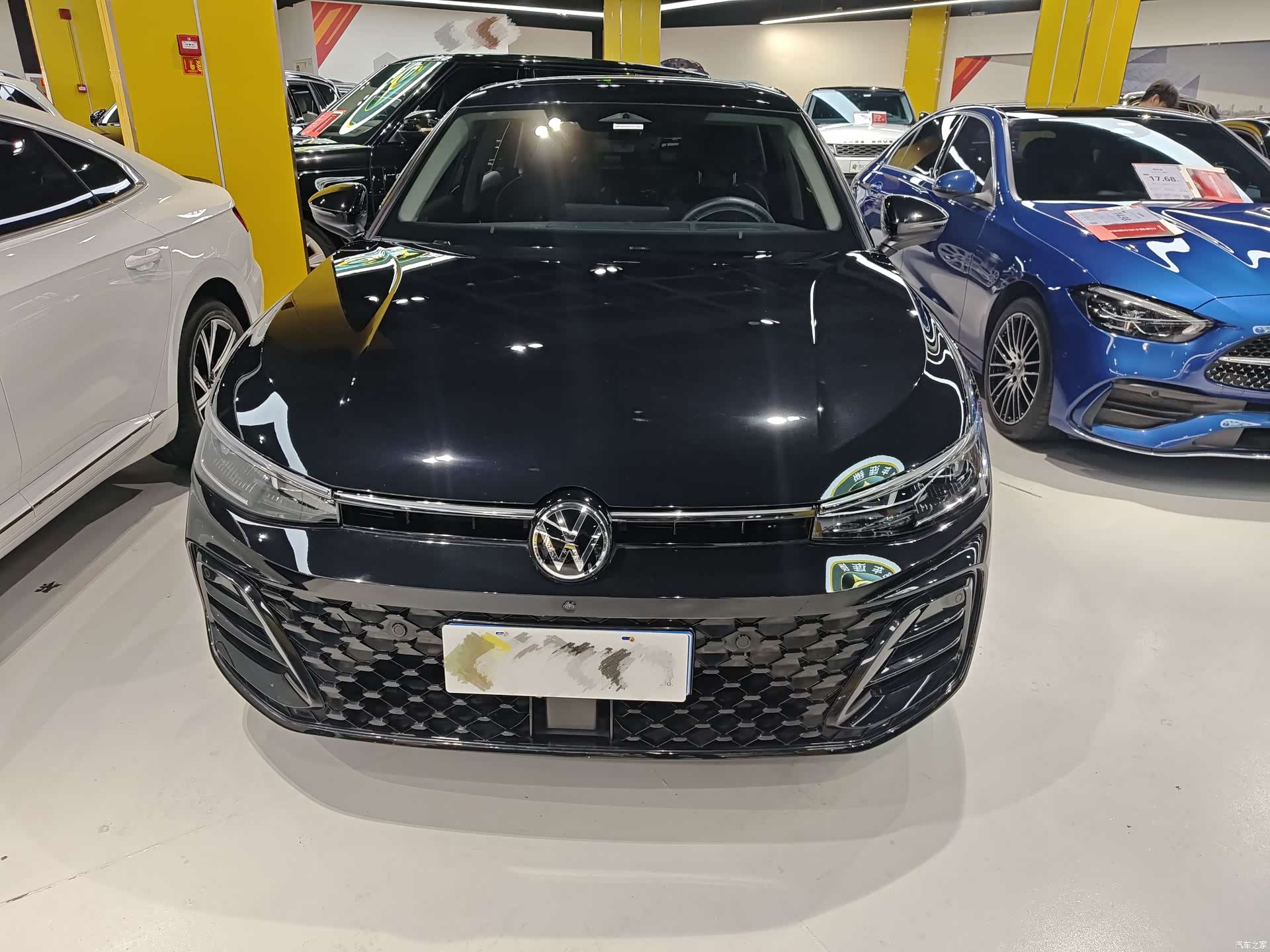 Volkswagen Passat, 2025 2
