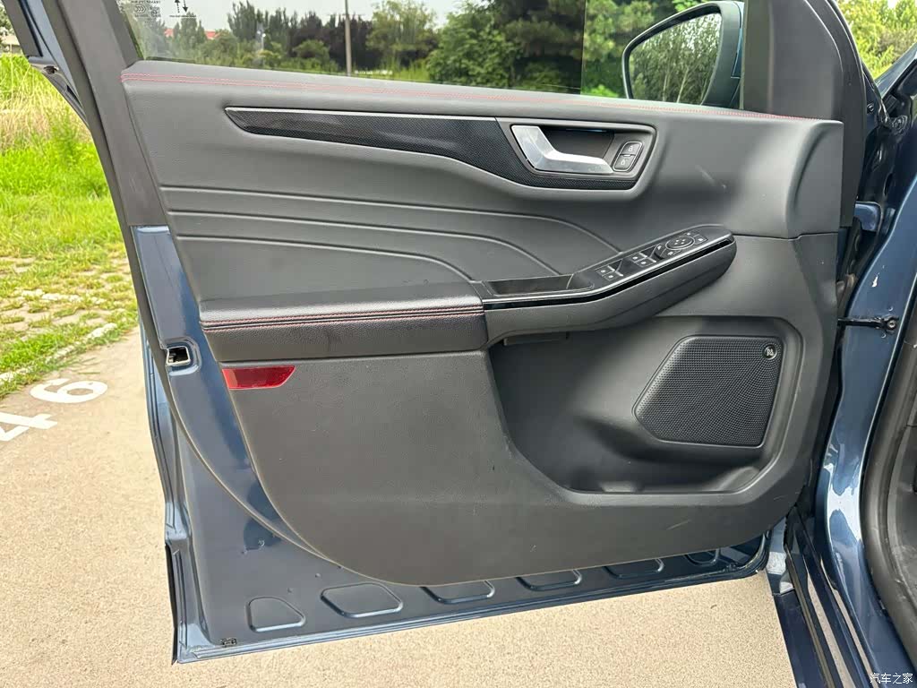 Ford Escape, 2020 13