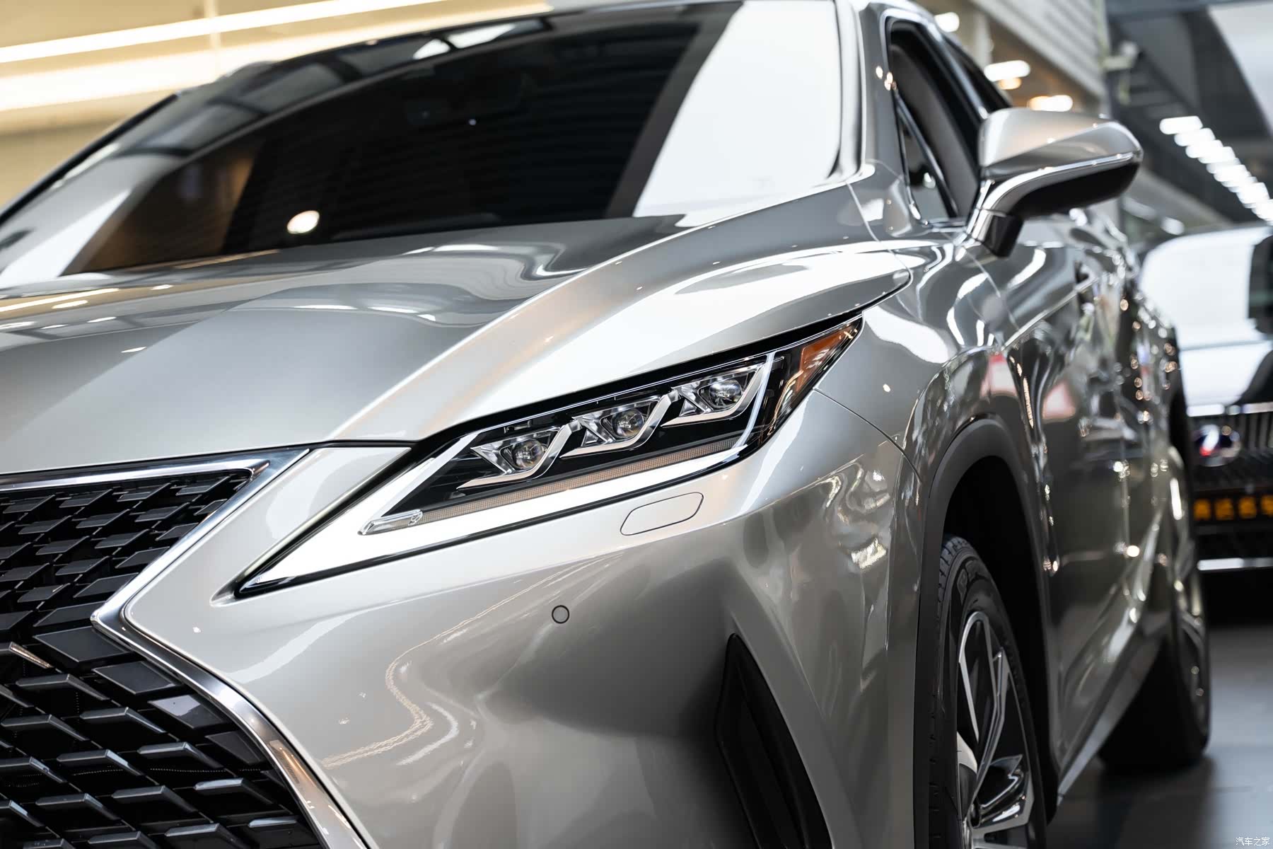 Lexus RX, 2023 6