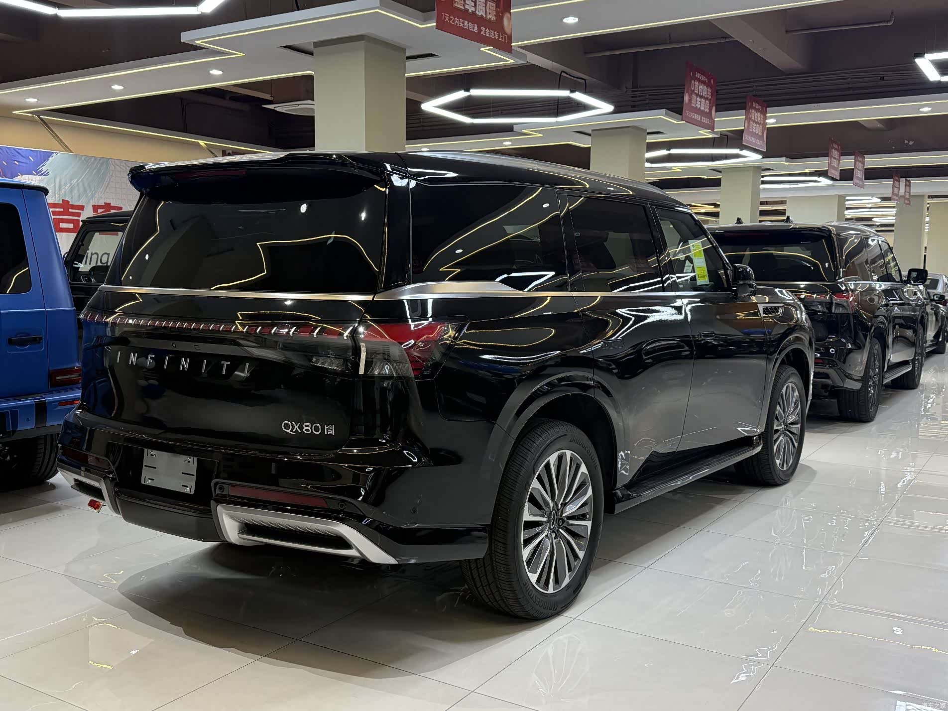 Infiniti QX80, 2025 21
