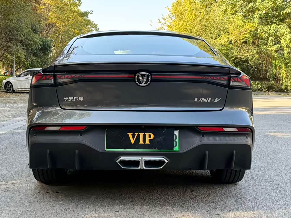 Changan UNI-V Smart iDD