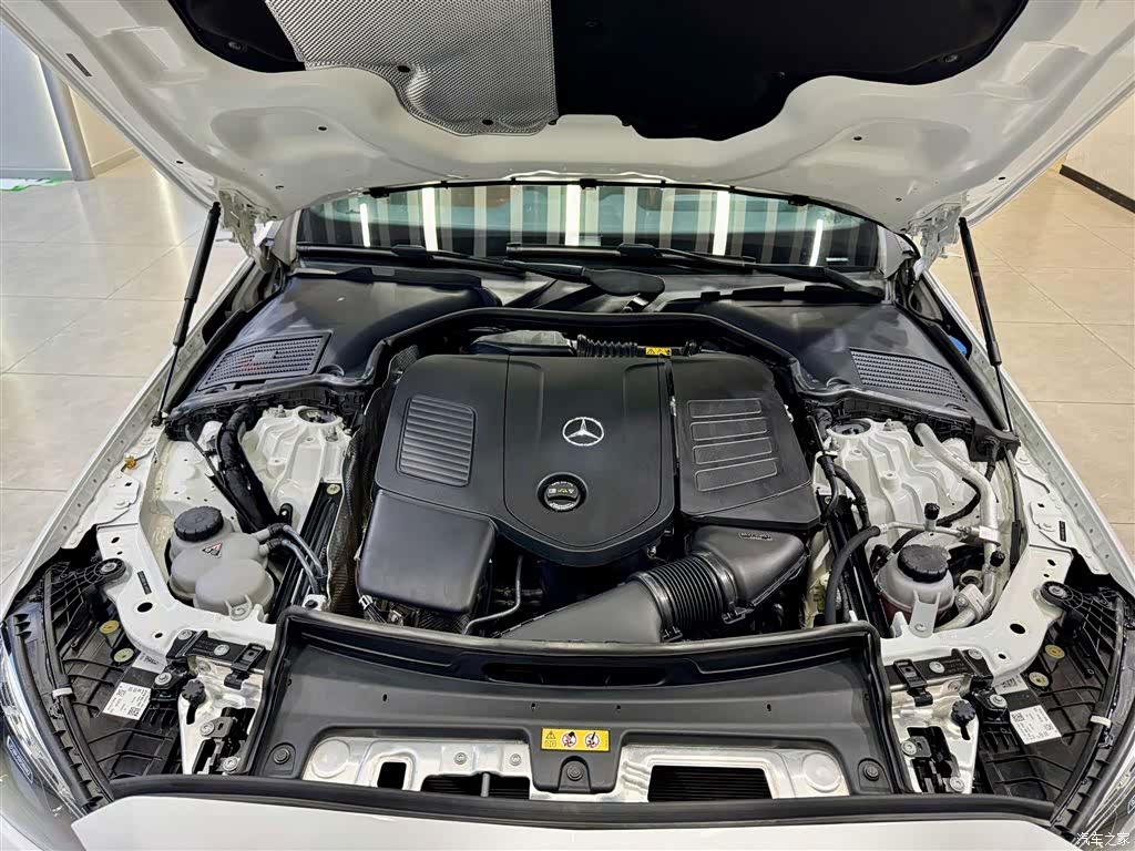 Mercedes-Benz C-Class, 2022 11