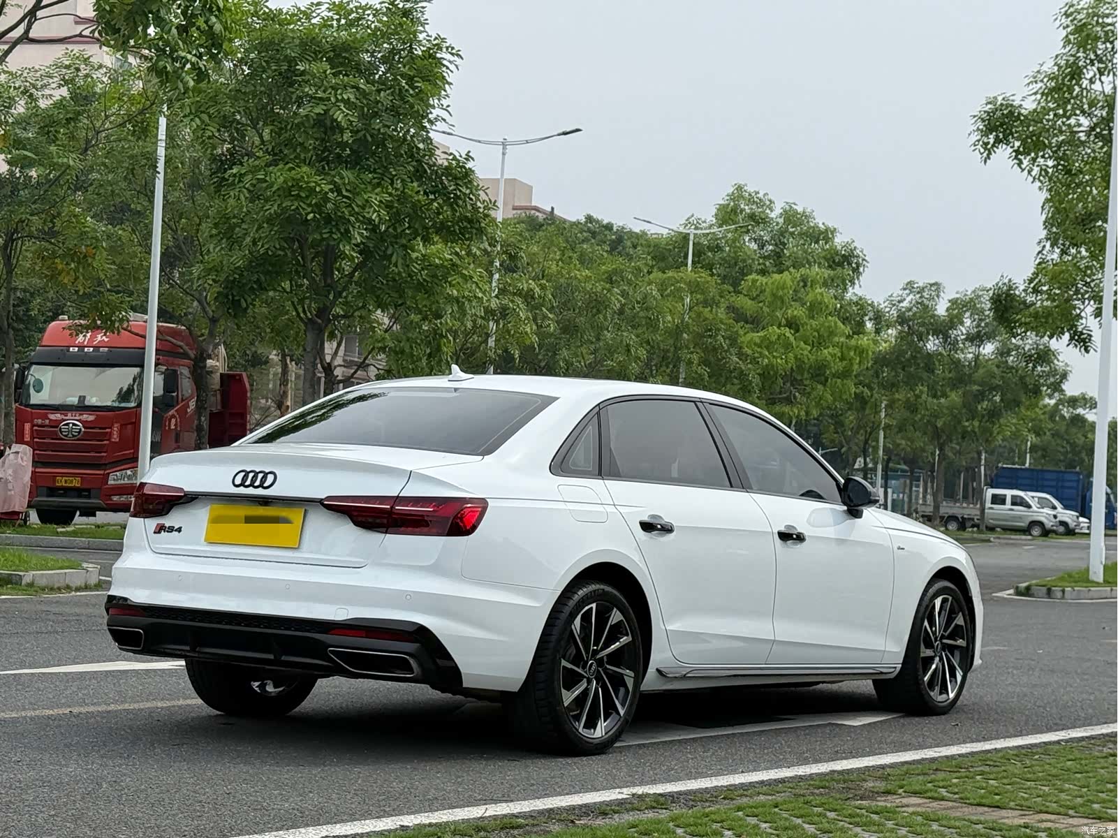 Audi A4L, 2023 4