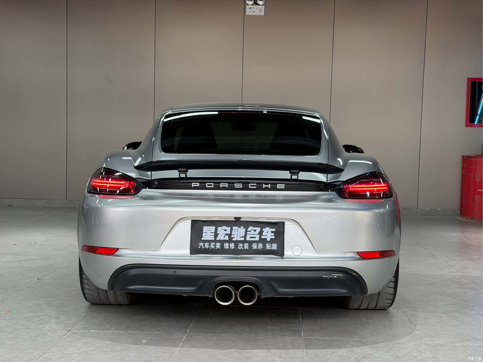 Porsche Cayman, 2017 6