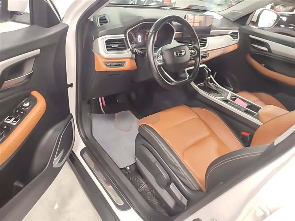 Geely X6, 2020 12