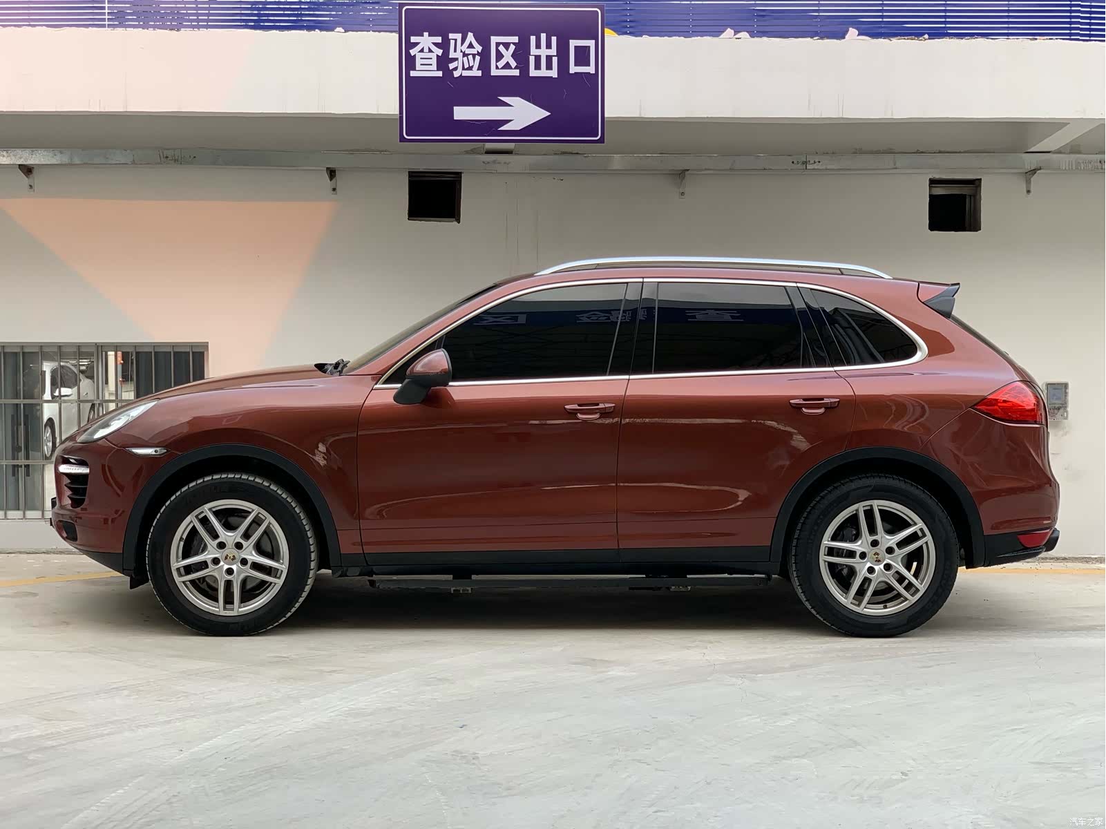 Porsche Cayenne, 2012 4