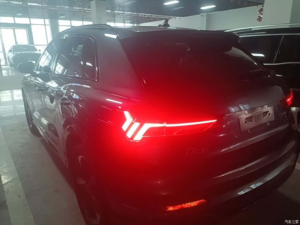 Audi Q3, 2021 все фото