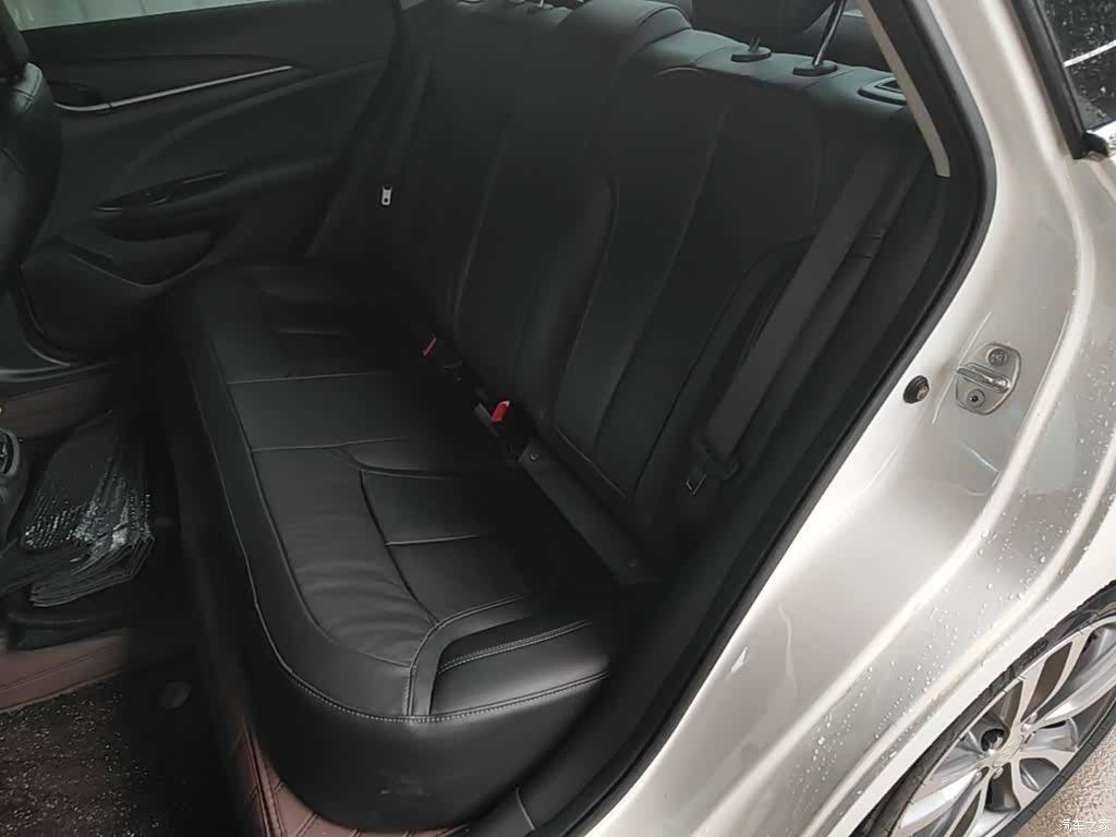 Buick V, 2019 17