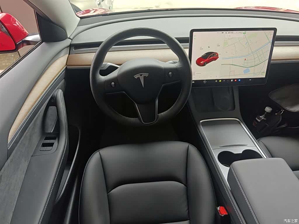 Tesla Model 3, 2021 11