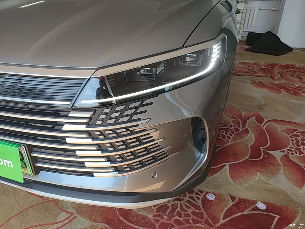 BYD HiAce, 2025 24