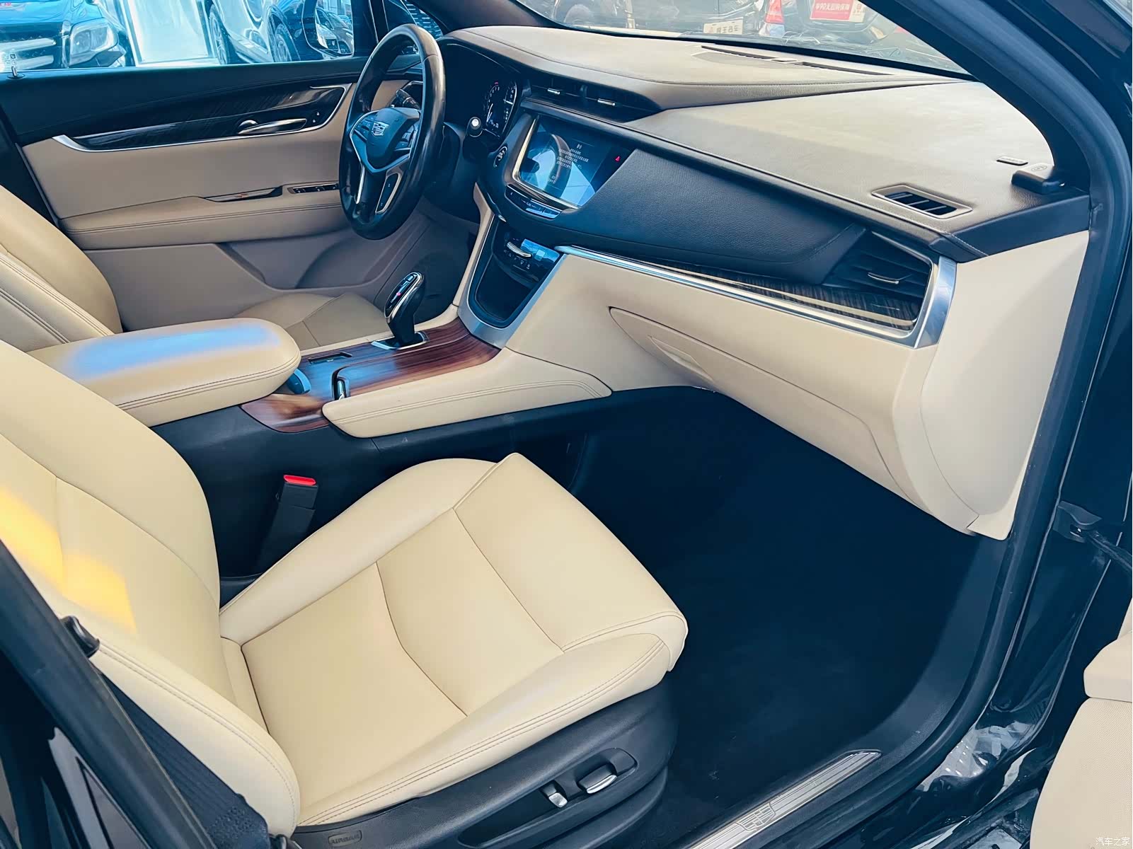 Cadillac XT5, 2016 13