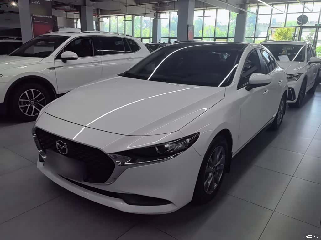 Mazda Mazda3, 2024 2