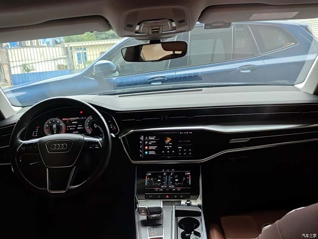 Audi A6L, 2020 все фото
