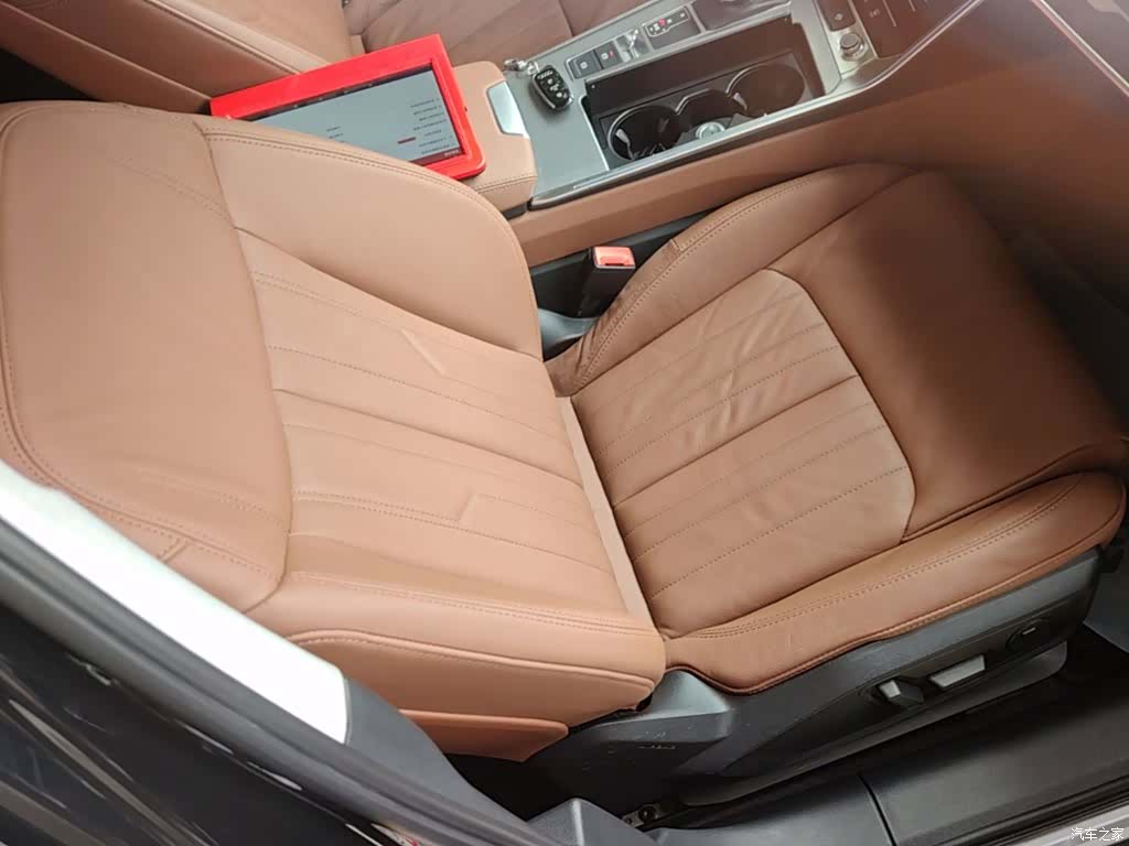 Audi A6L, 2020 19