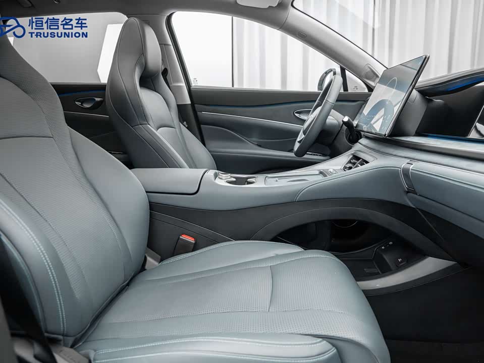 BYD Sea Lion 07 DM-i